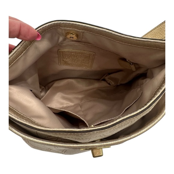 Coach Vintage Penelope Signature Crossbody Bag F19260 Linen Gold Metallic Y2K - Picture 12 of 16